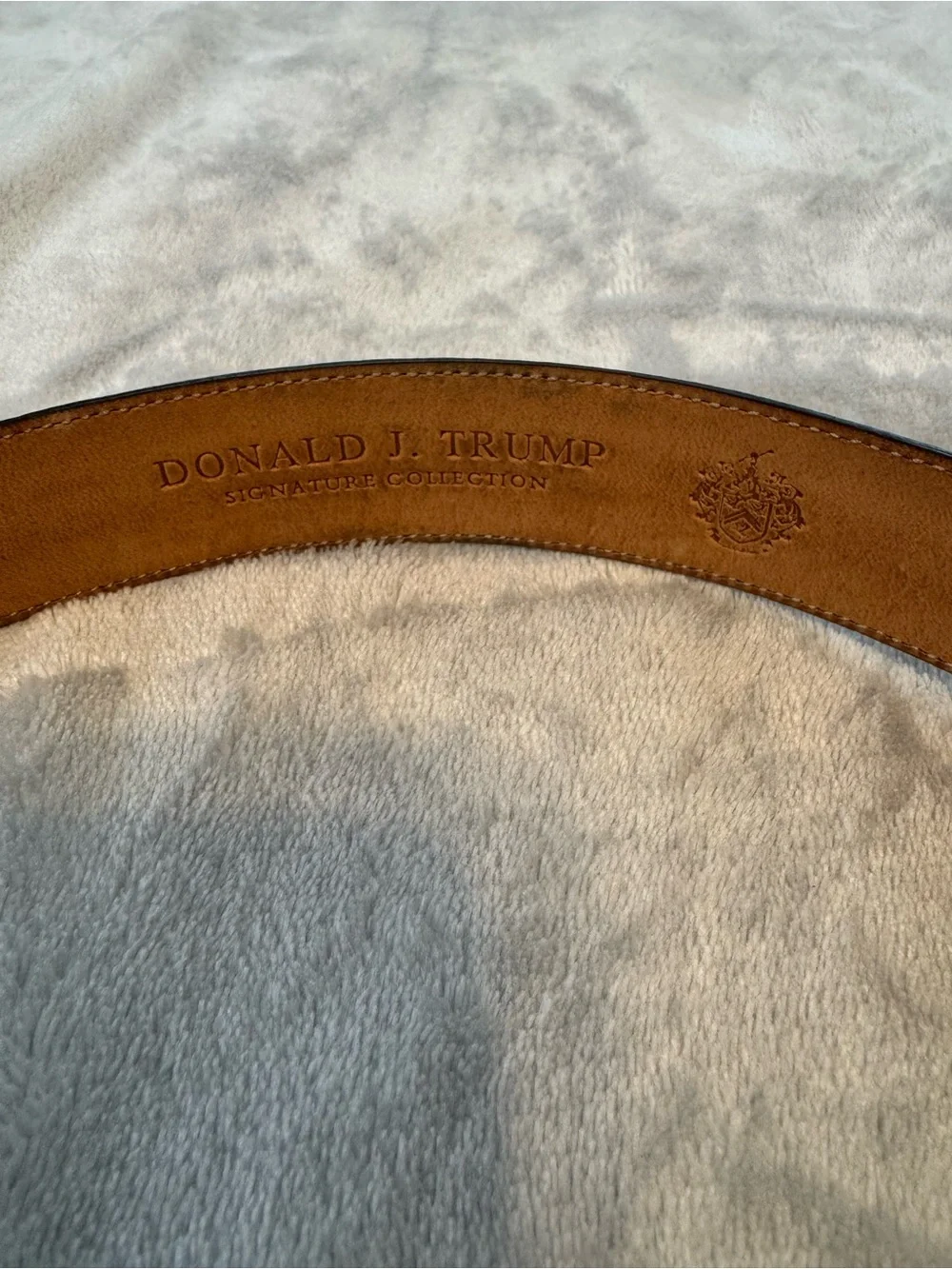 Donald J. Trump Signature Collection Brown Leather Belt – Size 40 / 100